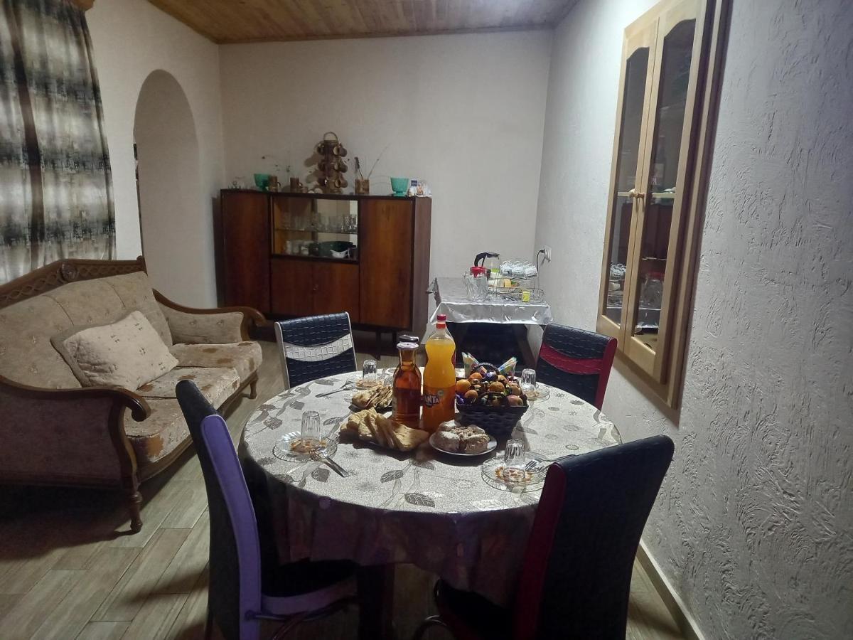 Spardishi Tower 메스티아 외부 사진