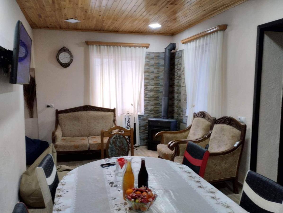Spardishi Tower 메스티아 외부 사진
